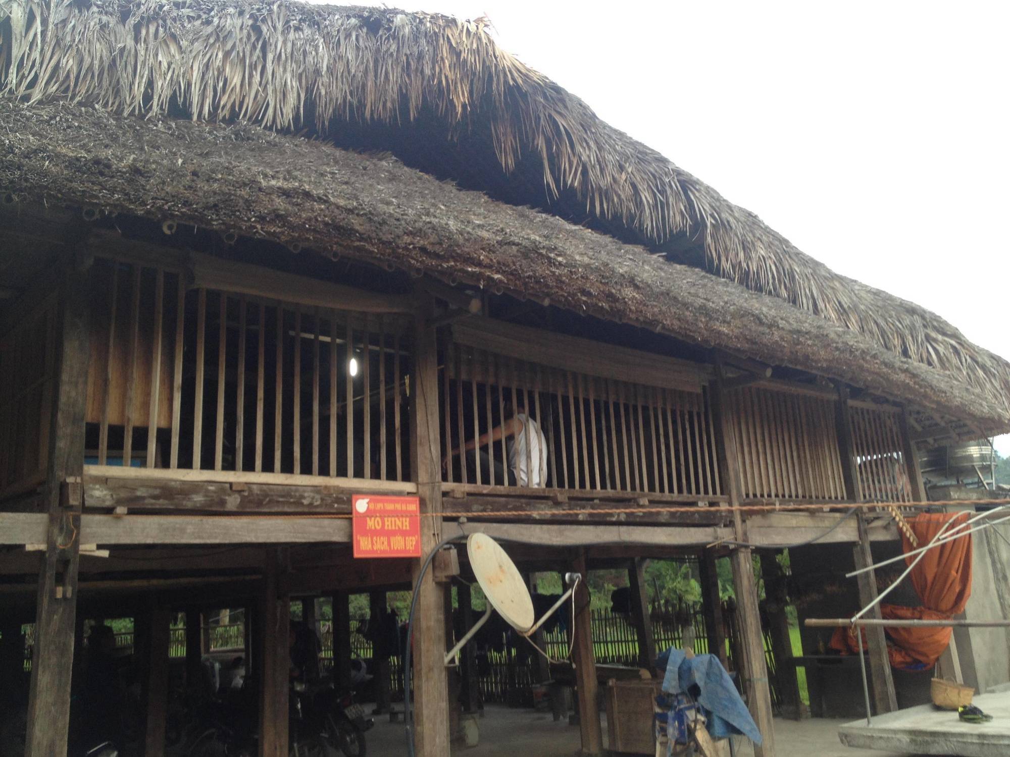 Ferienwohnung Thon Tha Tay Stilt House Ha Giang Exterior foto